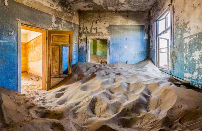 Kolmanskop, la città fantasma più famosa della Namibia